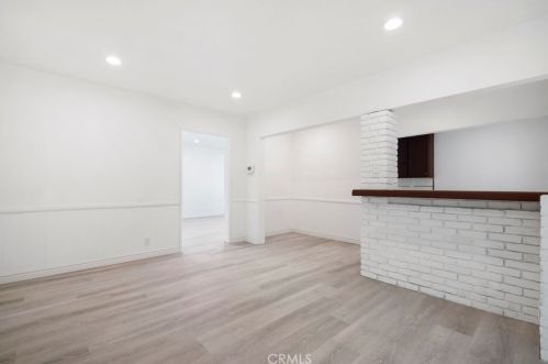 370 Grovecenter St, Covina CA  91723-2613 exterior