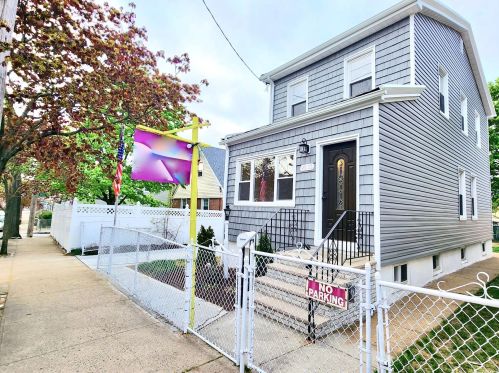 90-33 Silver Rd, Jamaica, NY 11417-2020