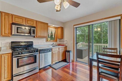 724 Sackett Lake Rd, Monticello NY  12701-4714 exterior