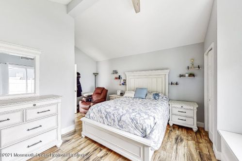520 Whitehorn Ct, Bricktown, NJ 08723-6475