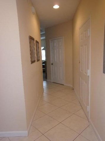 8331 Mulligan Cir, Fort Pierce, FL 34986-3281