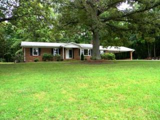161 Huffines Mill Rd, Reidsville, NC 27320-7443