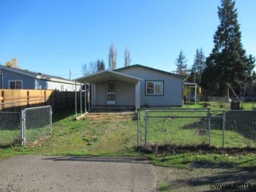 760 3rd St, Gervais, OR 97026-9607