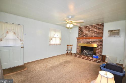 823 Willow St, Southampton PA  18966-3431 exterior