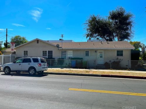 5758 Kester Ave, Van Nuys CA  91411-3014 exterior