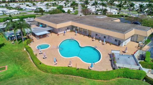 1105 16 St, Boynton Beach FL  33426-5815 exterior