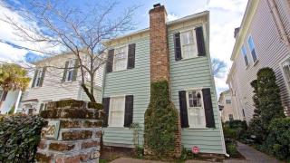 28 New St, Charleston SC  29401-2406 exterior