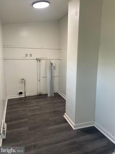 402 Division St, Riverton NJ  08077-2146 exterior