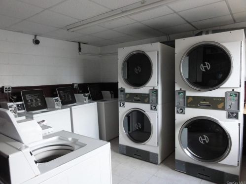 140 Grace Church St, Rye Brook NY  10573-5150 exterior