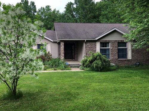 270 Orchard Terrace Dr, New Wilmington, PA 16142-4210