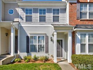 8426 Central Dr, Raleigh, NC 27613-8587