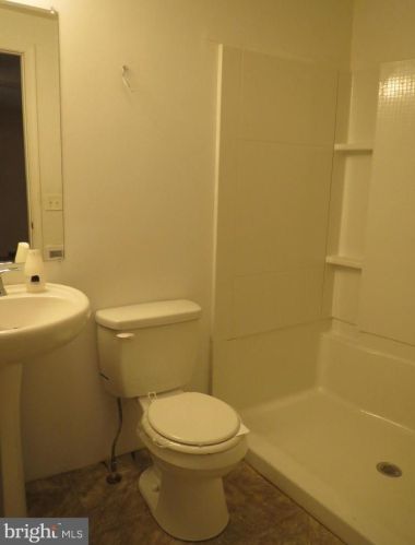 158 Camel Hump Ct, Richmond National Battlefiel VA  22835-2688 exterior