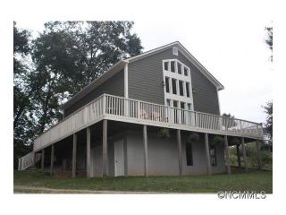 2 Chadwick Ln, Biltmore Lake, NC 28715-7417