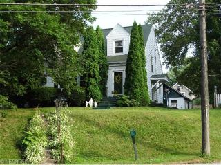 808 Bunker Hill Rd, Ashtabula, OH 44004-7731