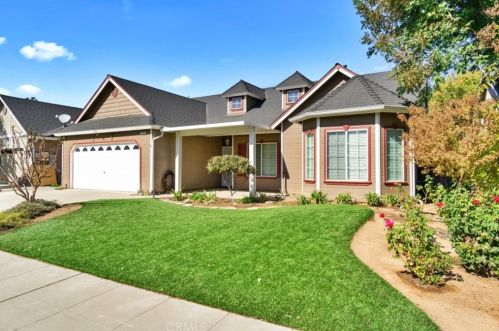 2564 Kelso Ave, Fresno, CA 93720-5348