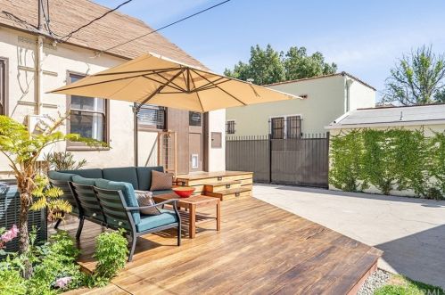 2111 Eucalyptus Ave, Long Beach CA  90806-4518 exterior