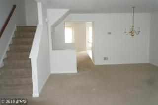 9423 Lanae Ln, Manassas VA  20111-8244 exterior