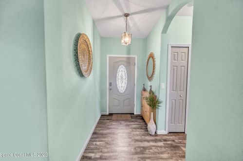 421 Cressa Cir, Cocoa, FL 32926-2465