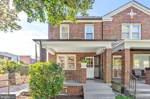 1339 28th St, Washington, DC 20007-3101