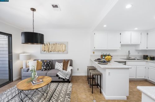 1845 Forest Hill Pl, Danville, CA 94526-5611