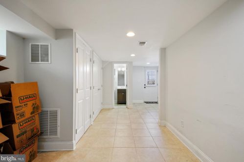 5060 Just St, Washington DC  20019-5558 exterior