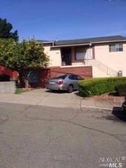 320 El Dorado St, Vallejo CA  94590-6257 exterior