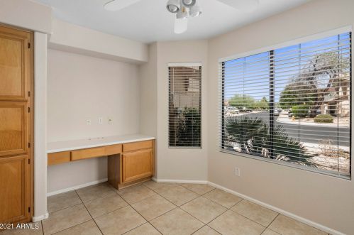 18801 8th Pl, Phoenix AZ 85042-4304 exterior