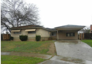1942 Homan Ave, Fresno, CA 93705-3721