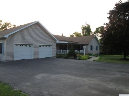 46 School Teacher Rd, Hudson, NY 12534-4508