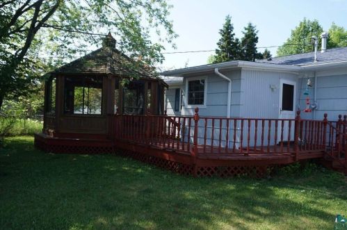 27 Nelson Dr, Silver Bay MN  55614-1110 exterior