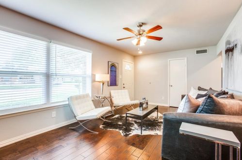 411 Hanbee St, Richardson TX  75080-4509 exterior