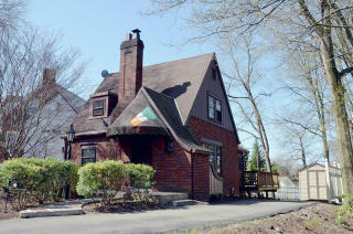 350 School Ln, Lancaster, PA 17603-4942