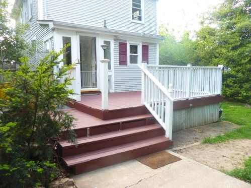 190 Willow St, East Brunswick NJ  08816-3138 exterior