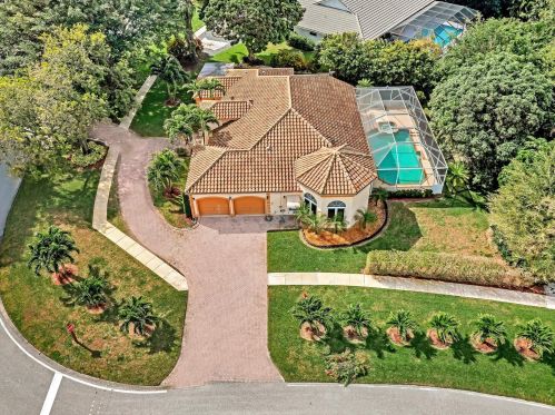 5455 Piping Rock Dr, Boynton Beach, FL 33437-1636