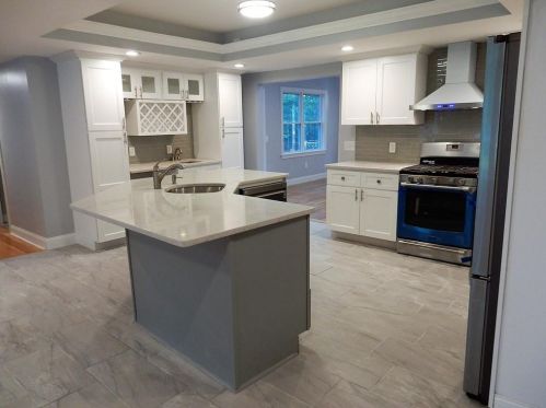 30 Highwood Dr, Coventry RI  02816-8209 exterior