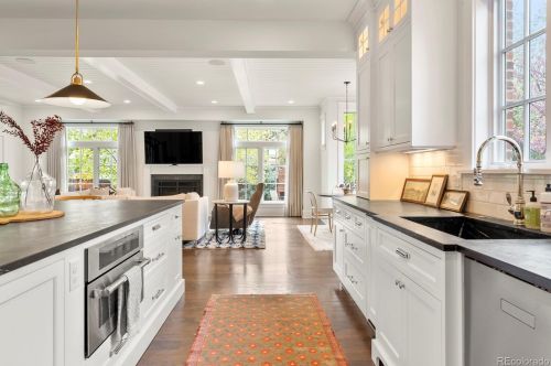 2270 Cook St, Denver CO  80210-4916 exterior