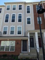 6136 Aster Haven Cir, Haymarket VA  20169-6256 exterior