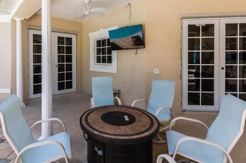 4083 Stow Way, Naples FL  34116-7311 exterior