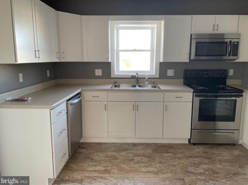 12 Middle St, Hanover PA  17331-3115 exterior