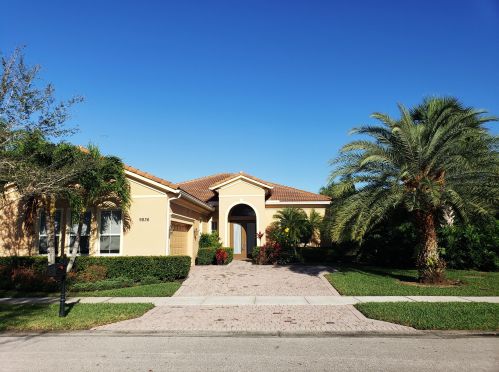 9836 Torriente Ln, Fort Pierce, FL 34986-2837