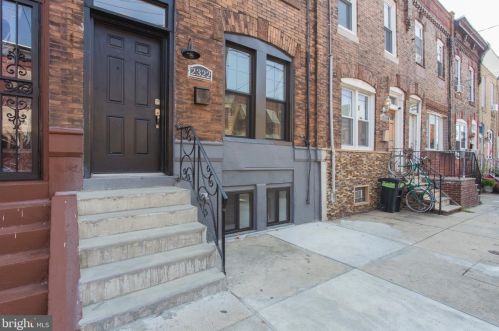 2322 Dickinson St, Philadelphia, PA 19146-4105