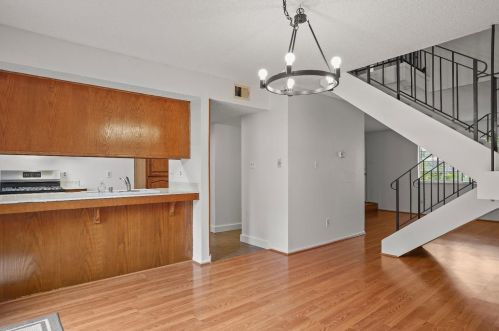 6423 Wexford Cir, Citrus Heights CA  95621-4923 exterior