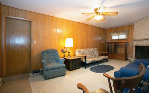 8029 18 Ave, Kenosha WI 53143-1631 exterior