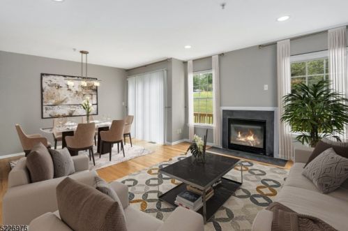 105 Boulder Ridge Dr, Dover NJ  07869-1644 exterior