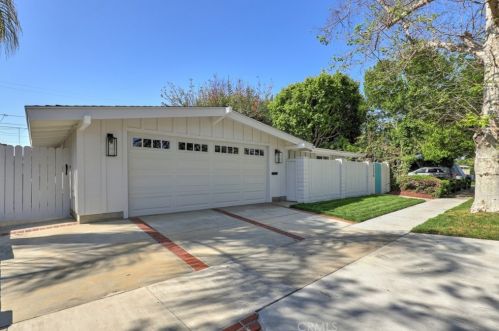 7226 Metz St, Long Beach, CA 90808-4350