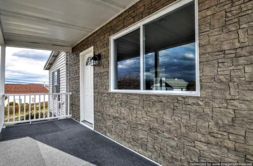 605 Monroe Ave, West Brownsville, PA 15417-2339