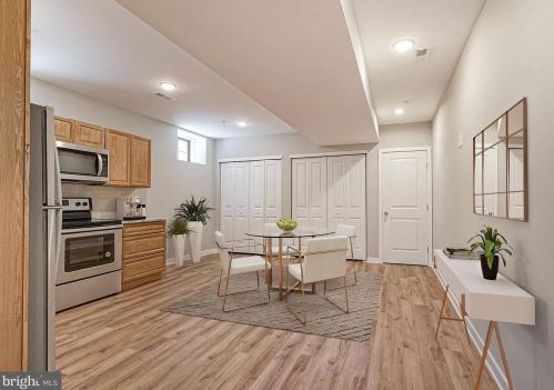1827 Diamond St, Philadelphia, PA 19121-1530