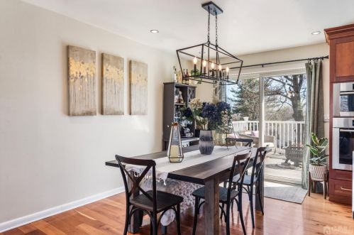 14 Albemarle Rd, East Brunswick NJ  08816-4213 exterior