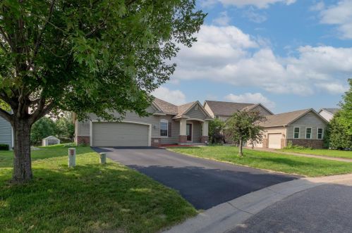 5231 99th Cir, Minneapolis, MN 55443-5433