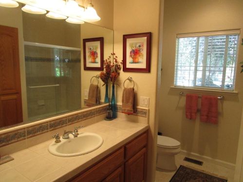 935 Union Rd, Hollister CA  95023-9117 exterior